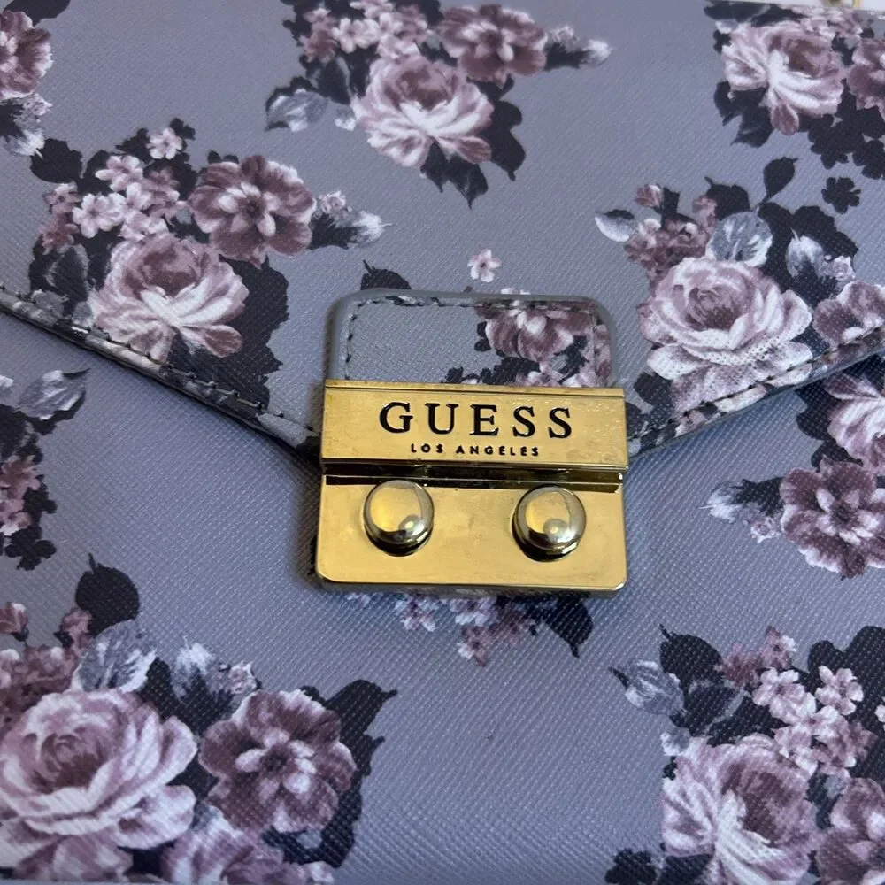 #8604 GUESS FLORAL LILAC CLUTCH PURSE CHAIN OVER SHOULDER